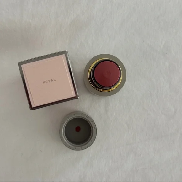NEW IN BOX Westman Atelier Baby Cheeks Blush Stick - Petal - Picture 6 of 6